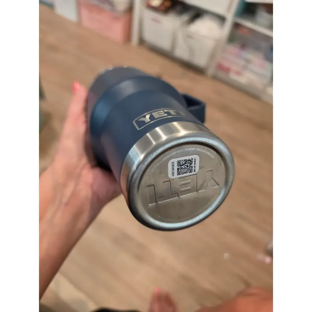 YETI Rambler / 35 Ounce /Navy Blue / Handle Travel Mug / Metal Tumbler